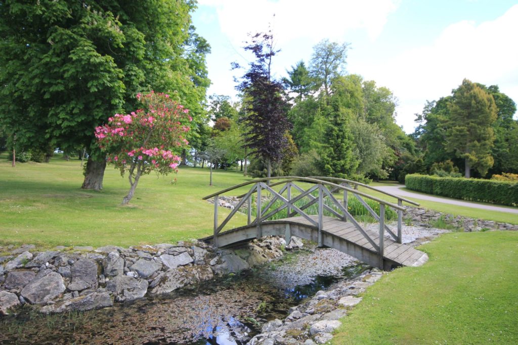 Bridge over the pond at Elsick House